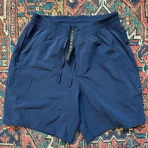 Lululemon Pace Breaker 5” LL night sea